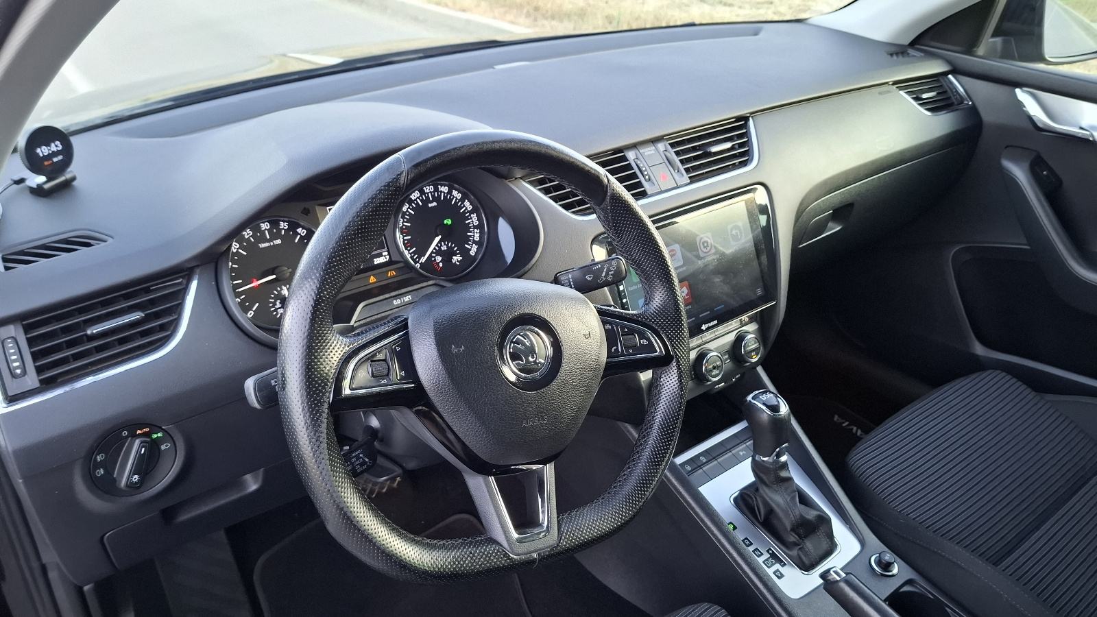 Škoda Octavia Combi 2,0 TDI DSG KAMERA NAVI , ALU 18, fotografija 19