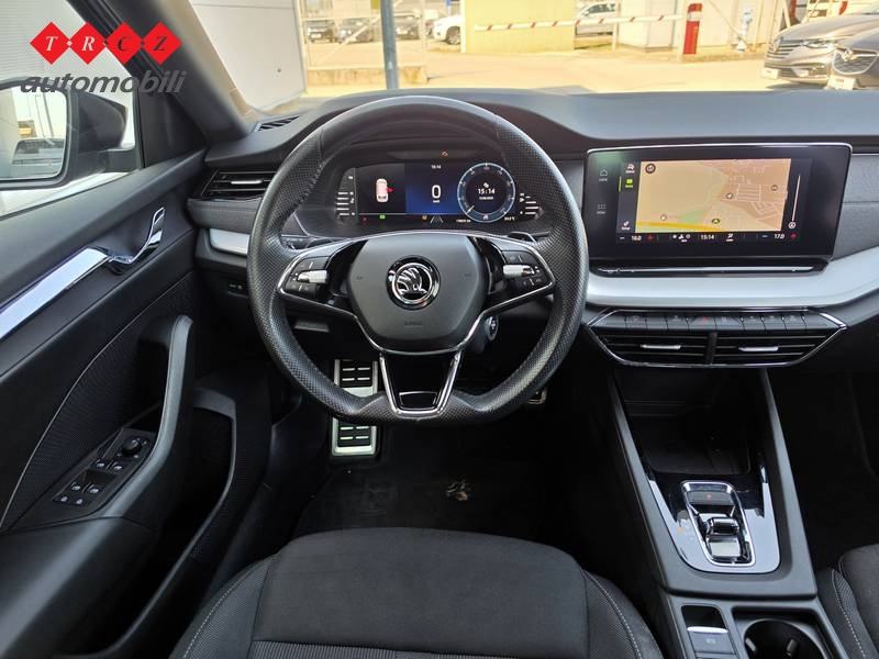 ŠKODA OCTAVIA COMBI 2.0 TDI DSG, fotografija 9