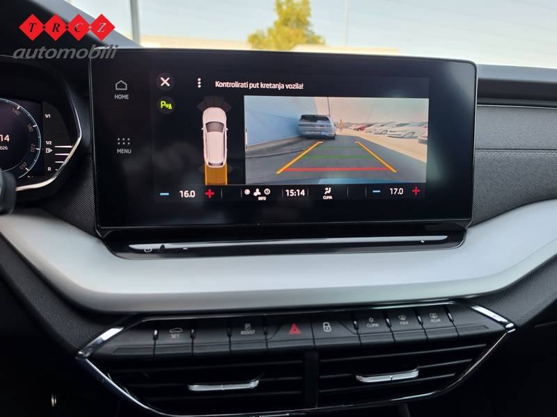 ŠKODA OCTAVIA COMBI 2.0 TDI DSG, fotografija 10