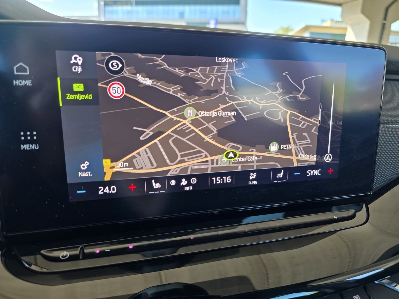 Škoda Octavia Combi 2,0 TDI DSG SPORTLINE, fotografija 17