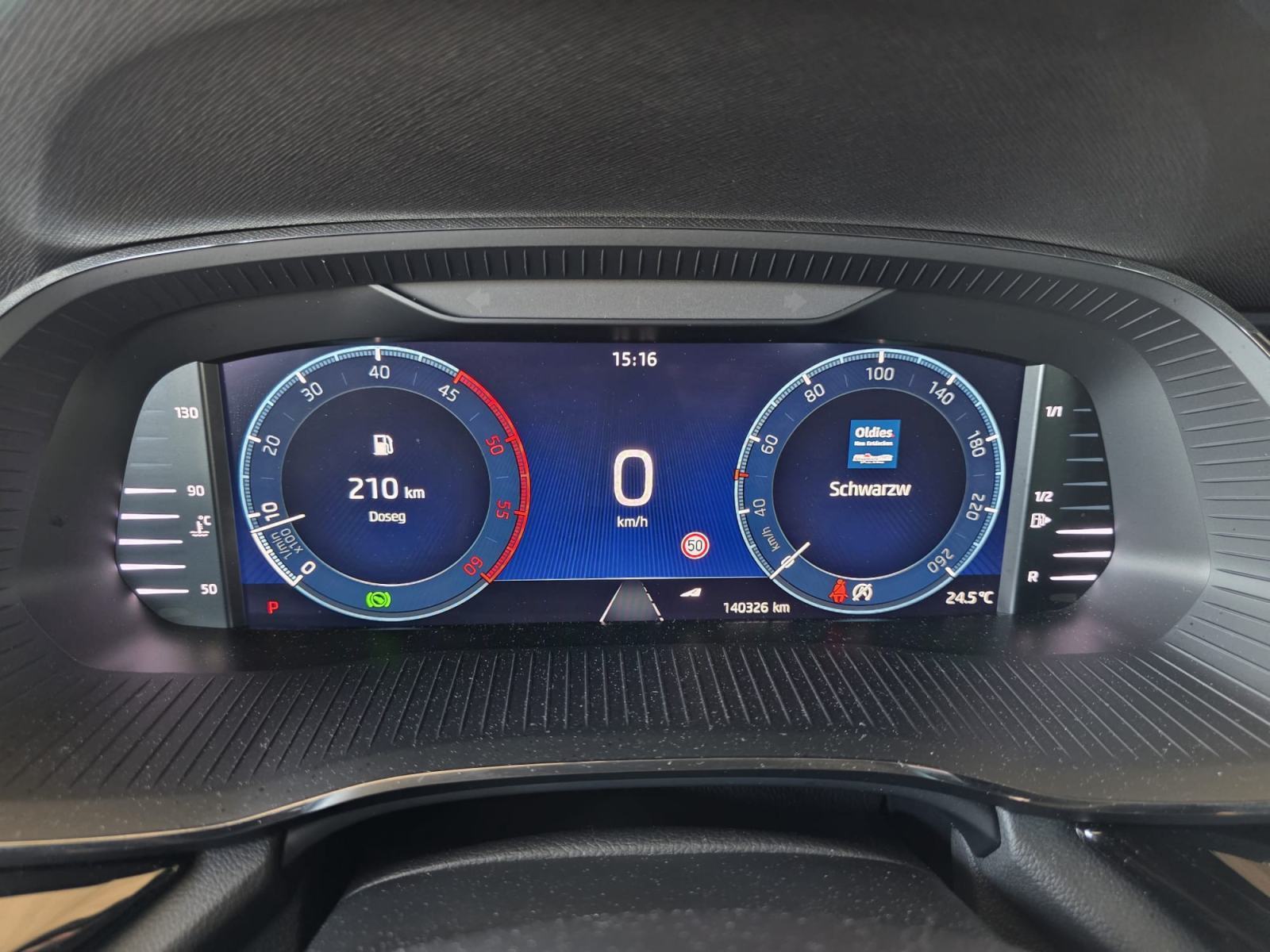 Škoda Octavia Combi 2,0 TDI DSG SPORTLINE, fotografija 15