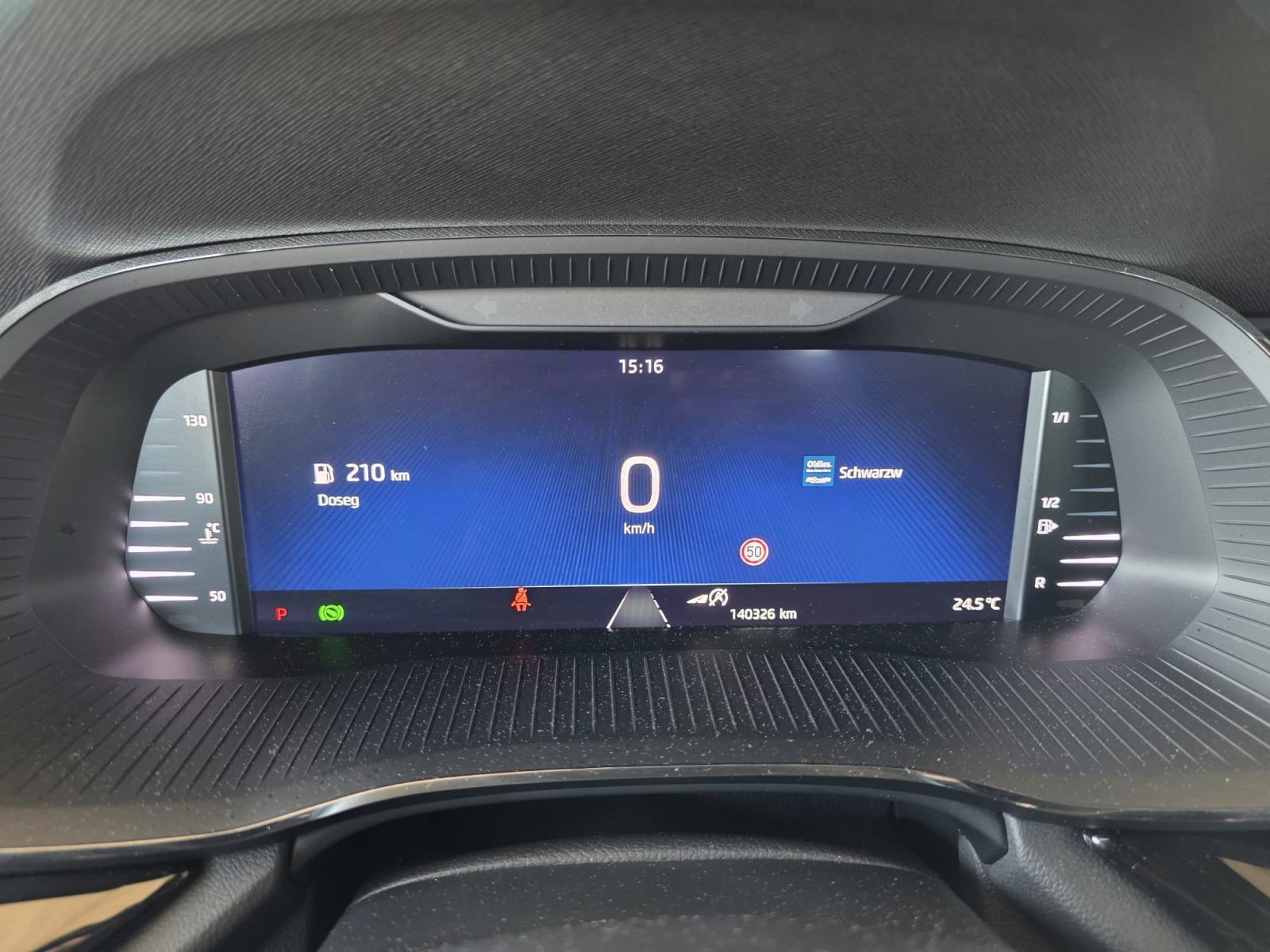 Škoda Octavia Combi 2,0 TDI DSG SPORTLINE, fotografija 16