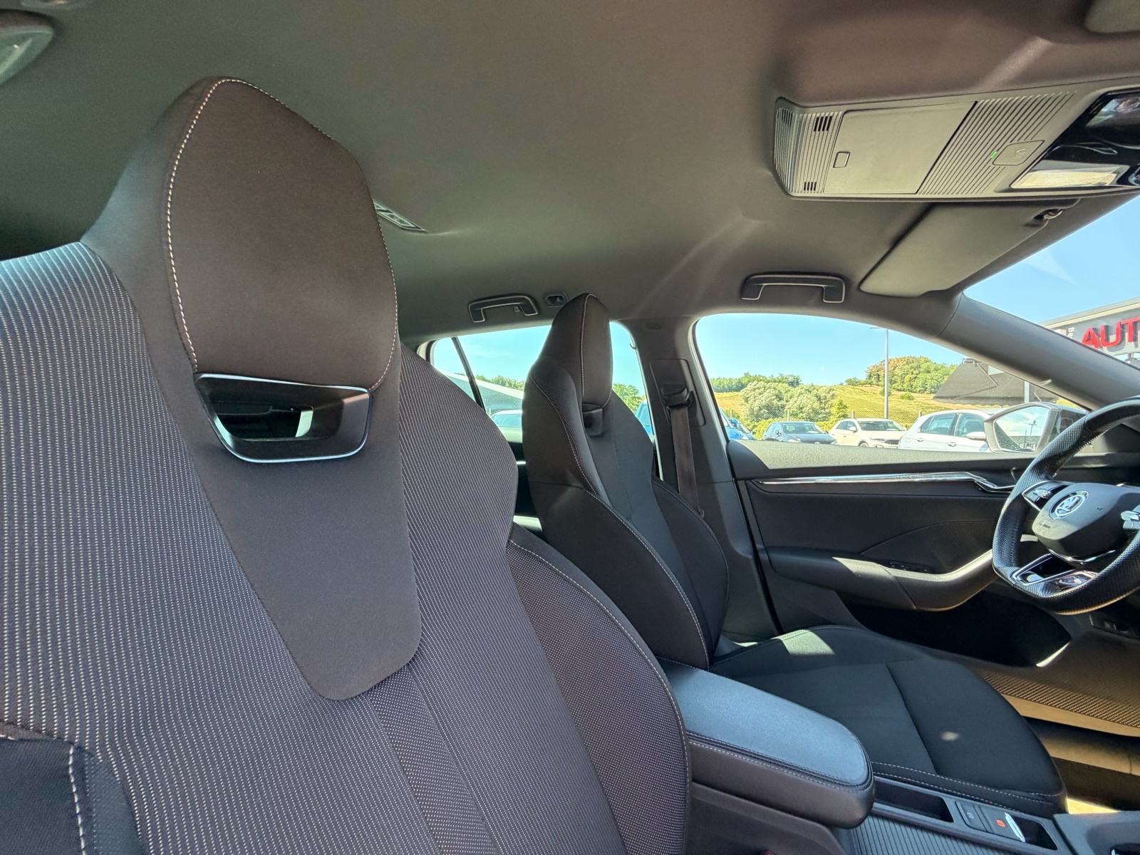 Škoda Octavia Combi 2,0 TDI *DSG* *Sportline* *TOP OPREMA!* Servisna, fotografija 16