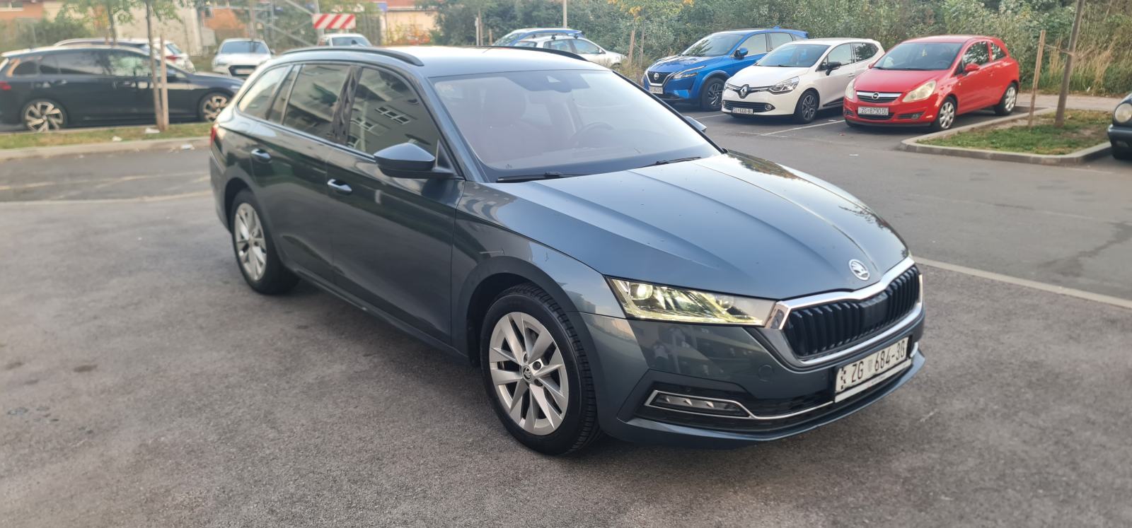 Škoda Octavia Combi 2,0 TDI DSG Style, 2020., 173.200 km, HR auto, fotografija 3