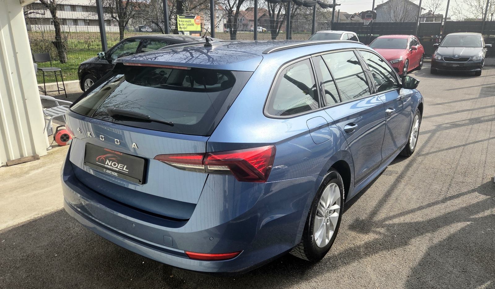 Škoda Octavia Combi 2,0 TDI 2021, fotografija 3