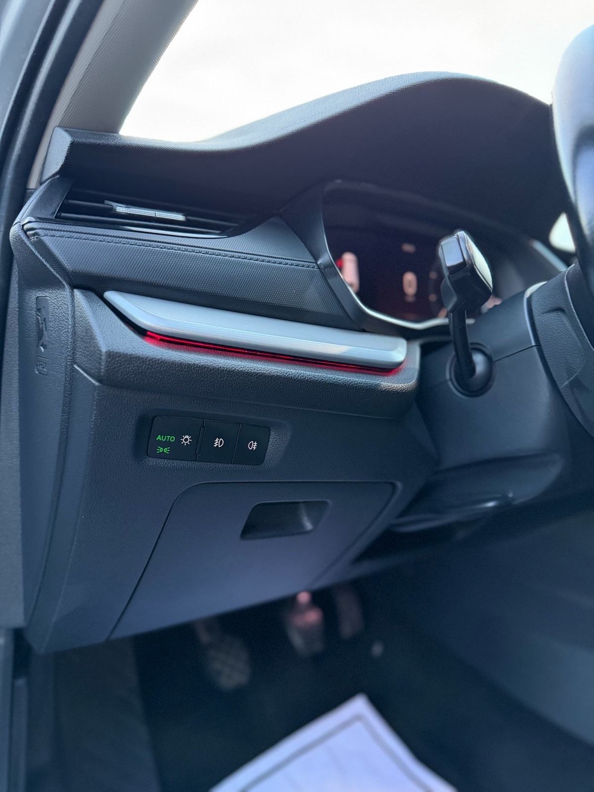 Škoda Octavia Combi 2,0 TDI|Jamstvo|Ambient Lig.|Alu|Grij. sjedala, fotografija 17