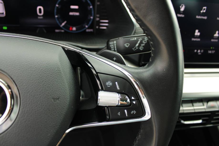 Škoda Octavia Combi 2,0 TDI LEASING BEZ UČEŠĆA I BEZ JAMACA, fotografija 12