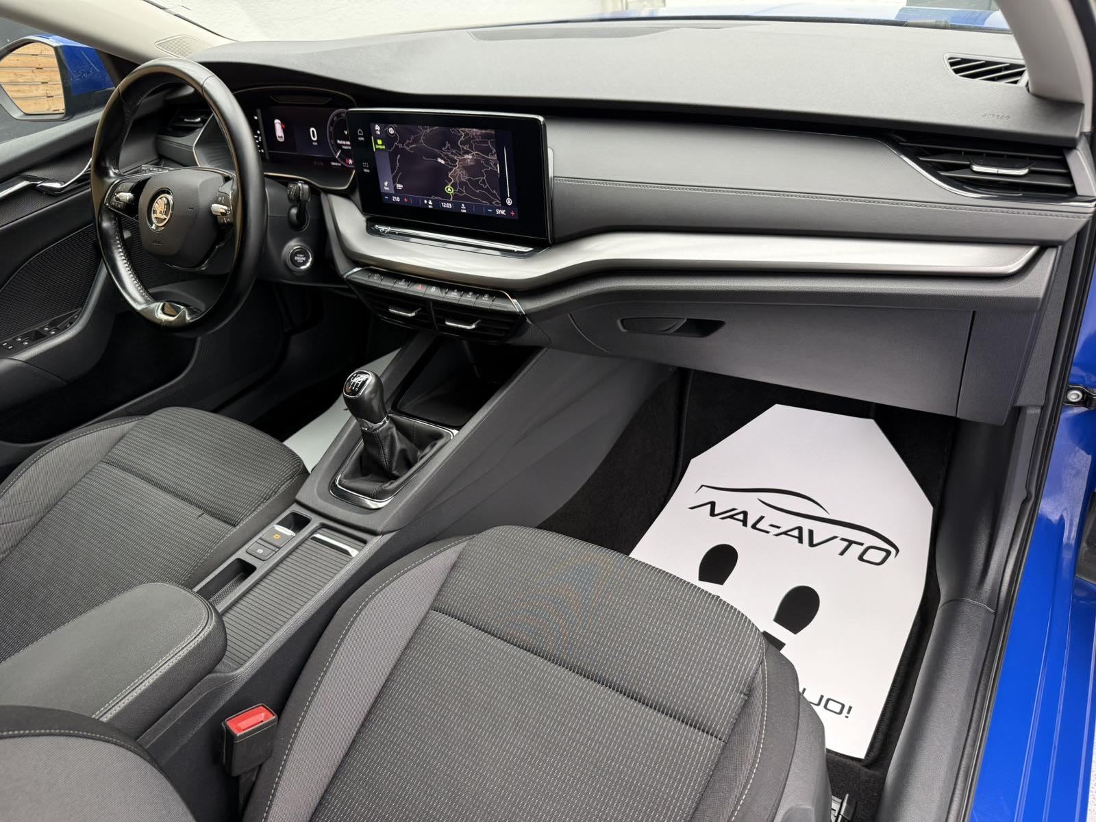 Škoda Octavia Combi 2,0 TDI LED-VIRTUAL-ACC-LANE ASSIST-TEMPOMAT, fotografija 10