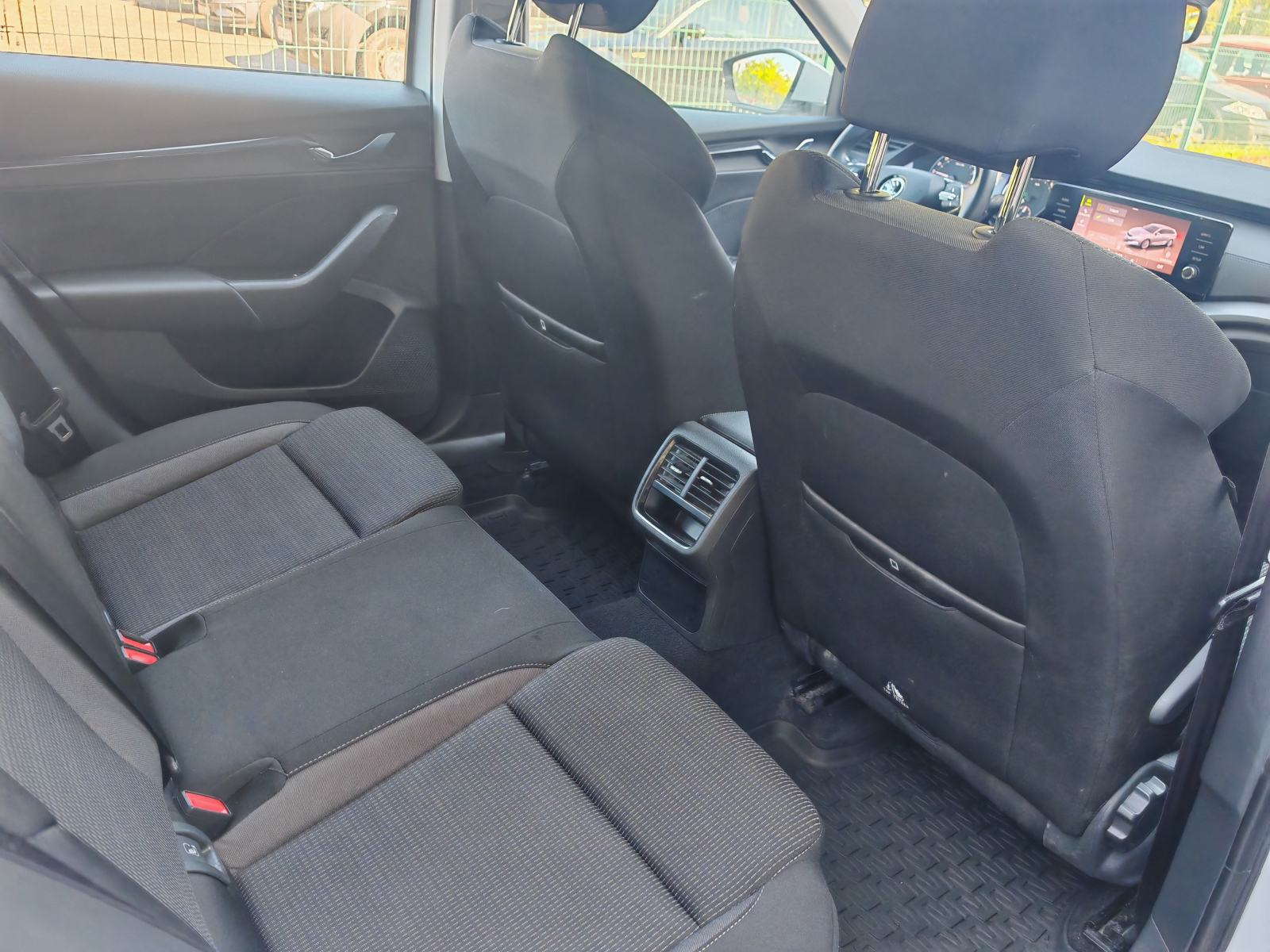 Škoda Octavia Combi 2,0 TDI - NIJE IZ UVOZA - u sustavu PDV-a- JAMSTVO, fotografija 13