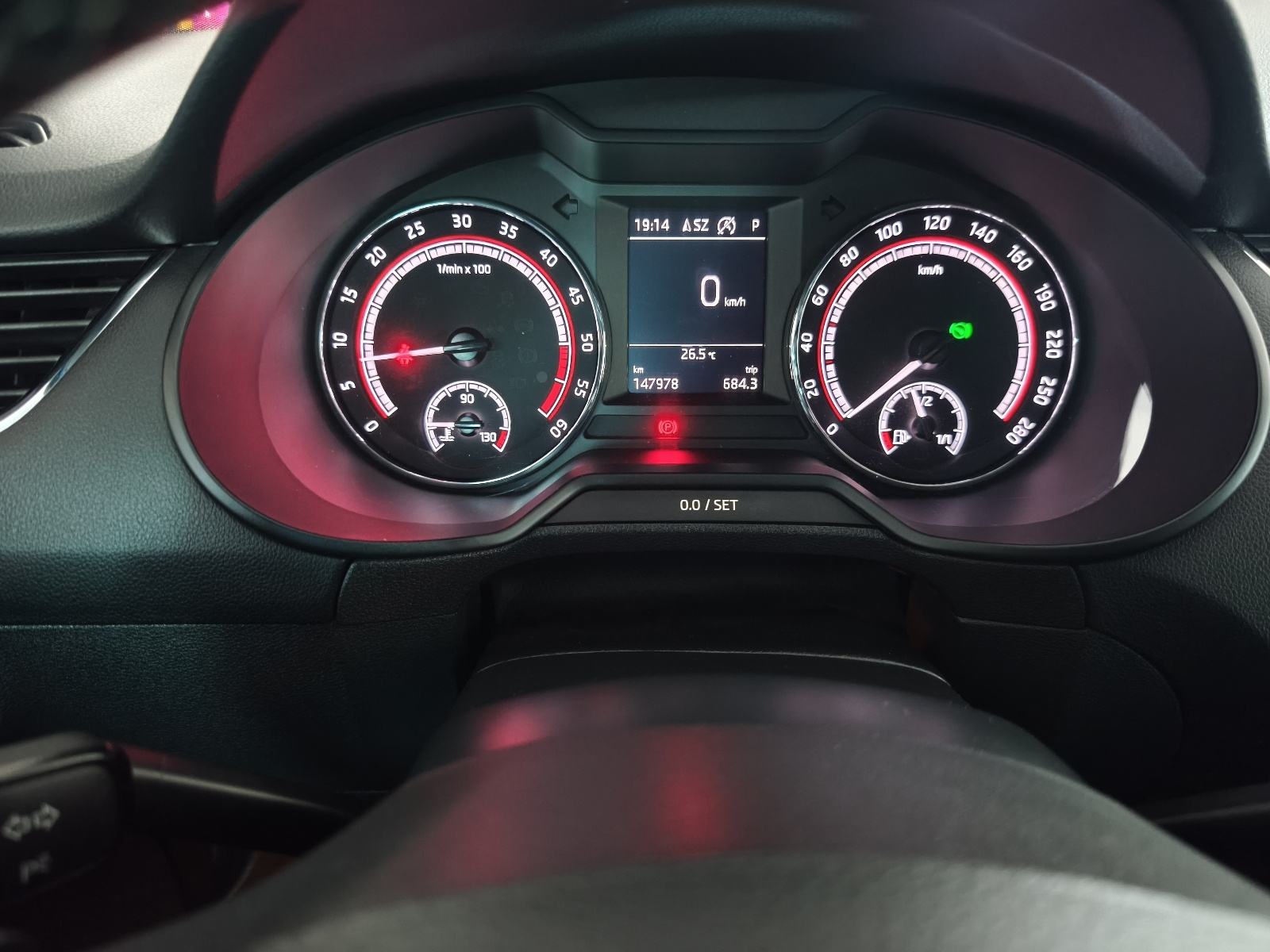 Škoda Octavia Combi 2,0 TDI 4x4 RS DSG, fotografija 11