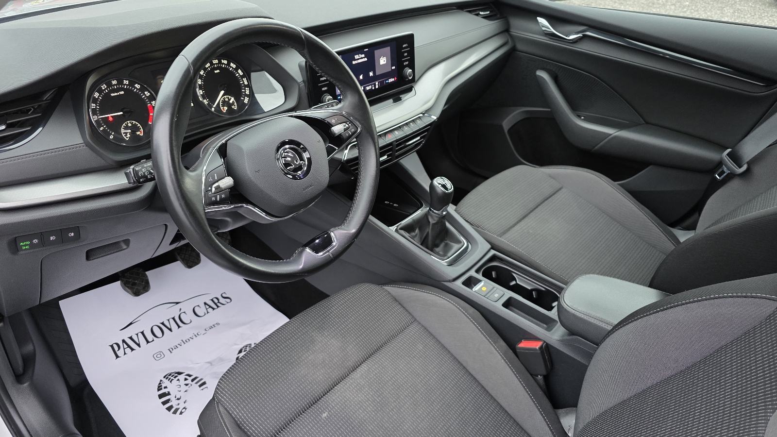 Škoda Octavia Combi 2,0 TDI LED, fotografija 10