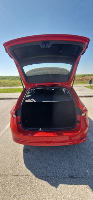Škoda Octavia Combi 2,0 TDI, fotografija 5