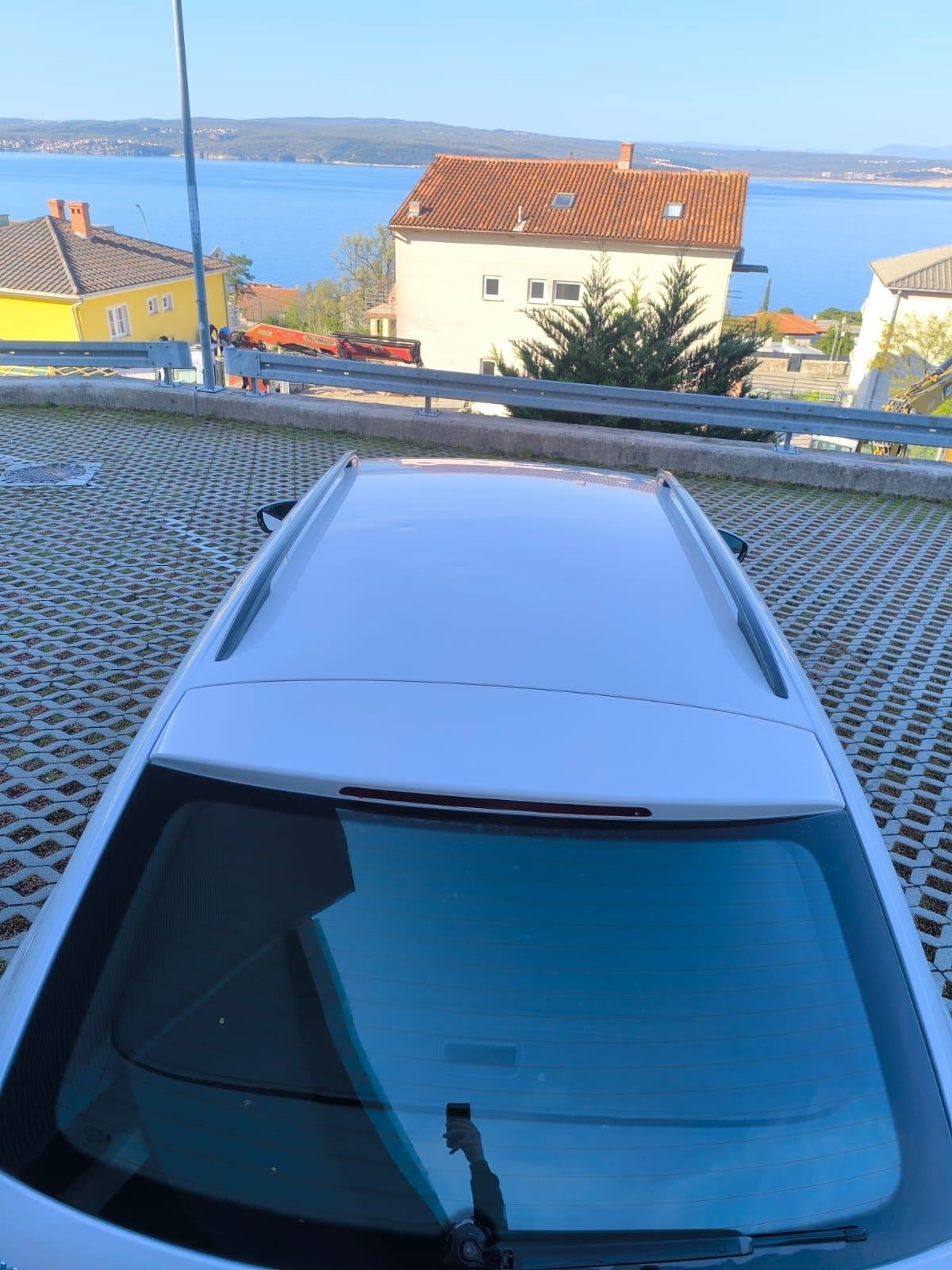 Škoda Octavia Combi 1,6 TDI, fotografija 6
