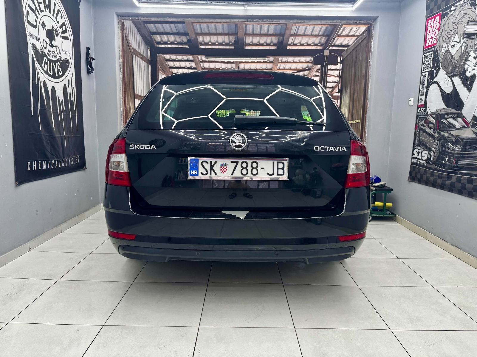 Škoda Octavia Combi 2,0 TDI, fotografija 2