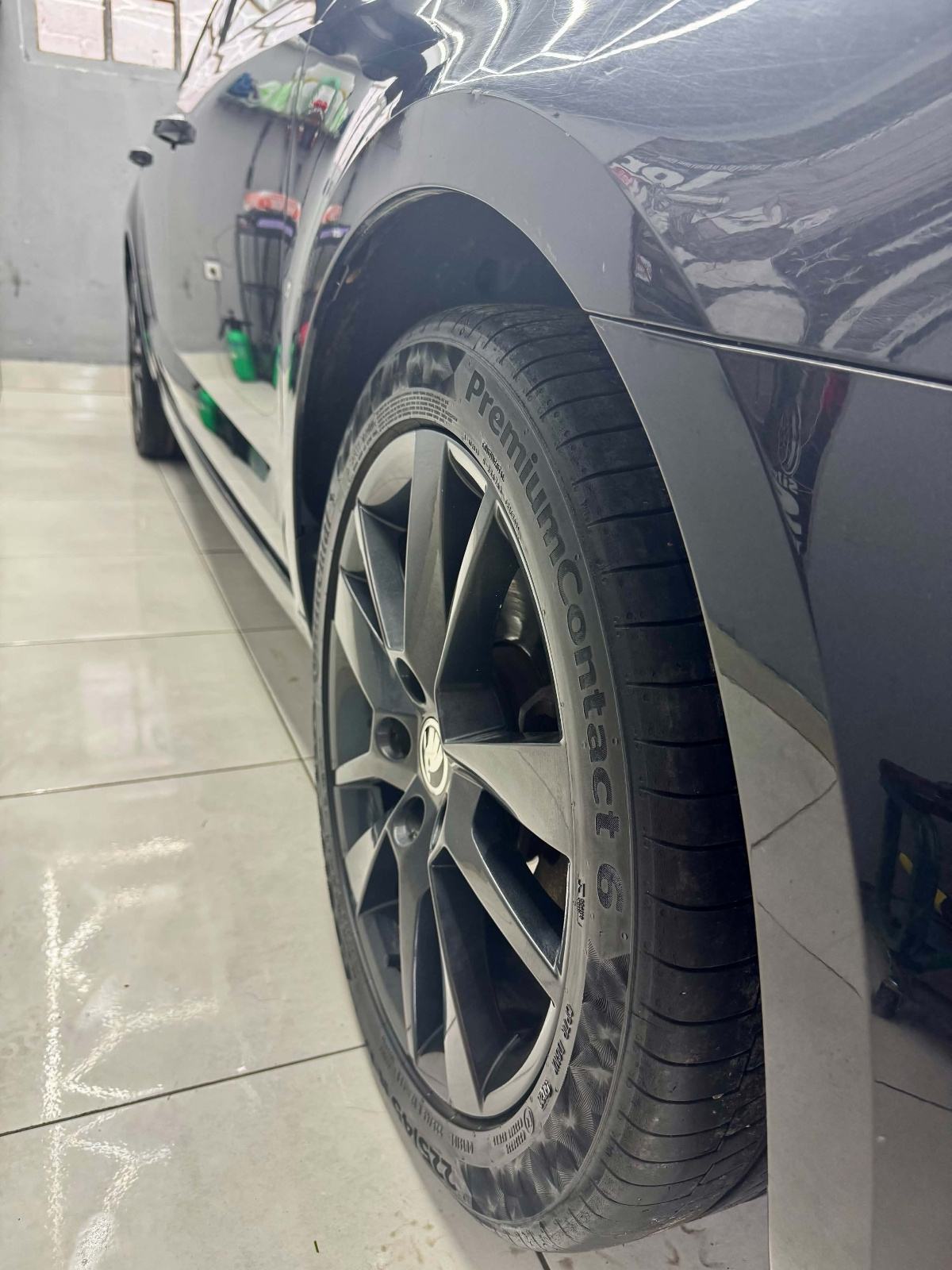 Škoda Octavia Combi 2,0 TDI, fotografija 12