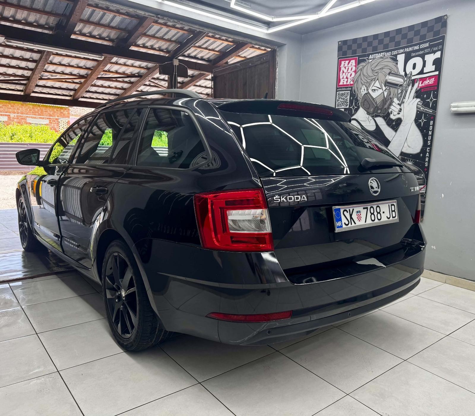 Škoda Octavia Combi 2,0 TDI, fotografija 14