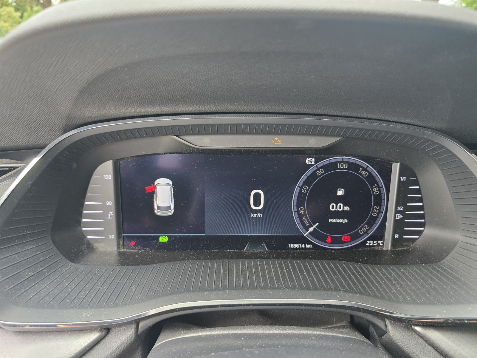 Škoda Octavia Combi 2,0 TDI, fotografija 15