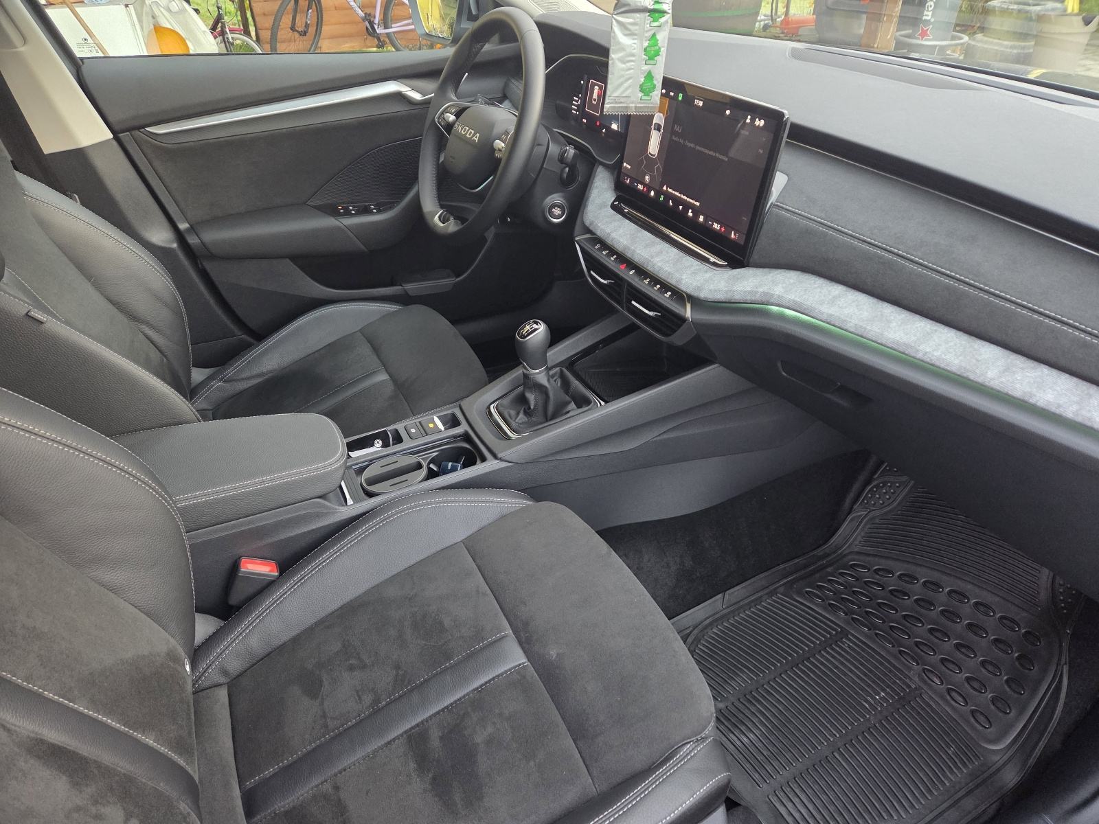 Škoda Octavia Combi 2,0 TDI, fotografija 6