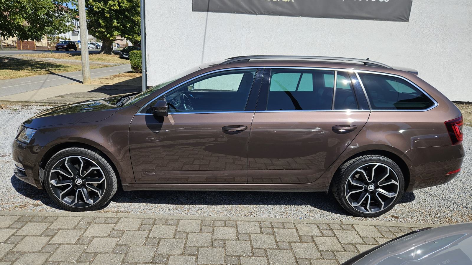 ⭐️Škoda Octavia Combi 2,0 TDI 150Ks●Style●ACC●Matrix●Navi●Alu 18", fotografija 4
