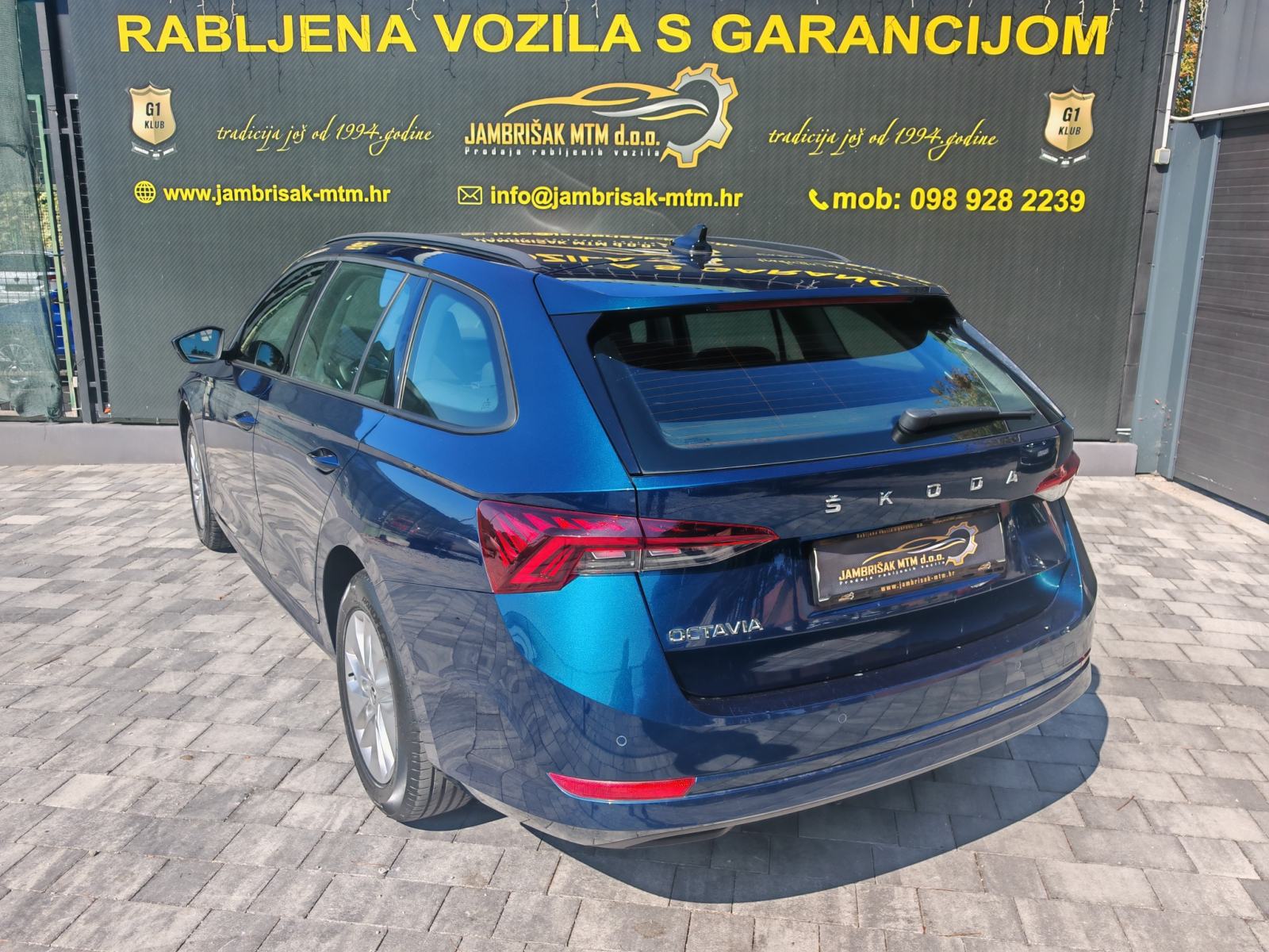 Škoda Octavia Combi 2,0 TDI, fotografija 5