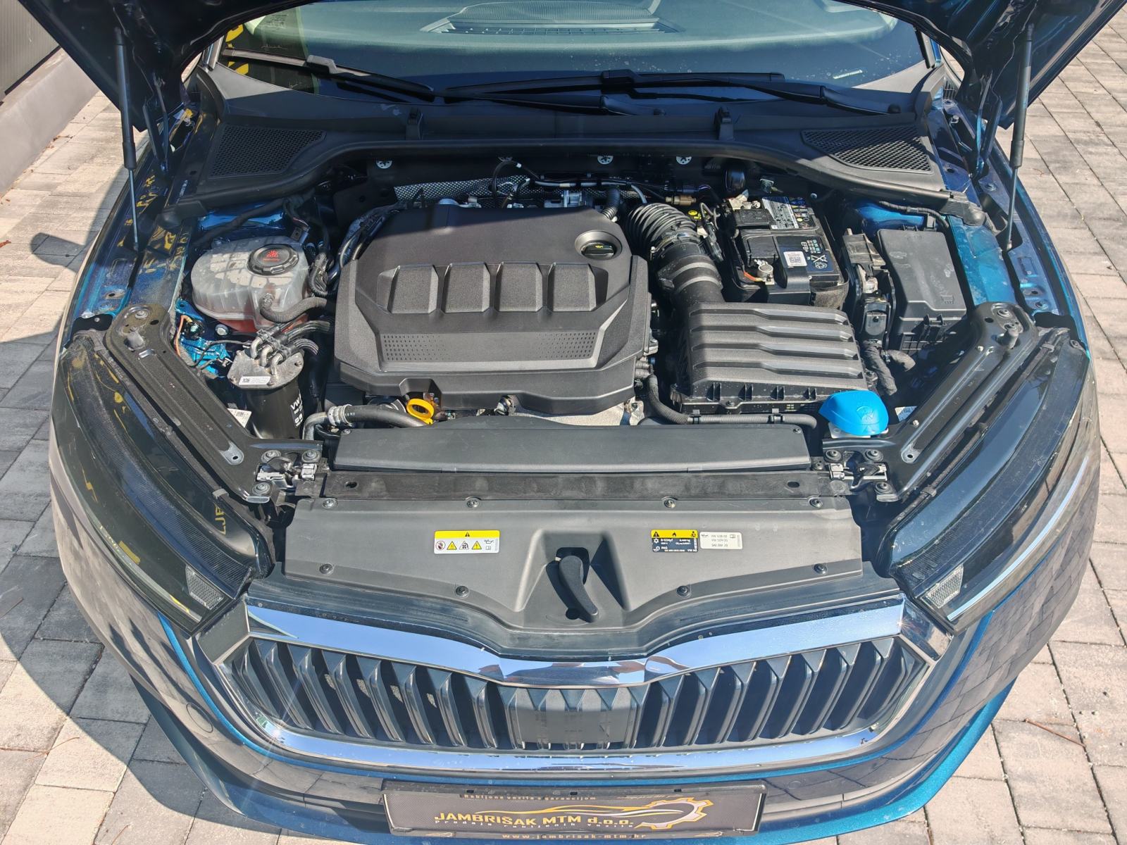 Škoda Octavia Combi 2,0 TDI, fotografija 15