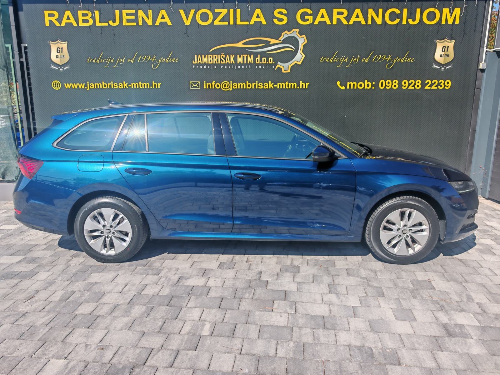 Škoda Octavia Combi 2,0 TDI, fotografija 9