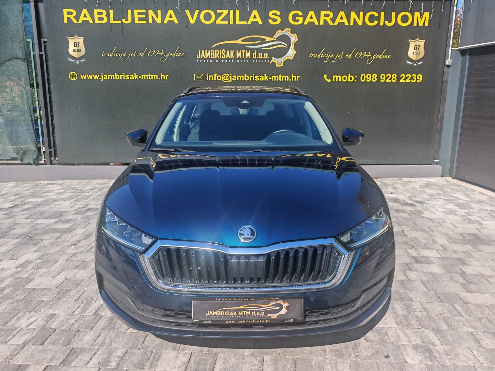 Škoda Octavia Combi 2,0 TDI, fotografija 13