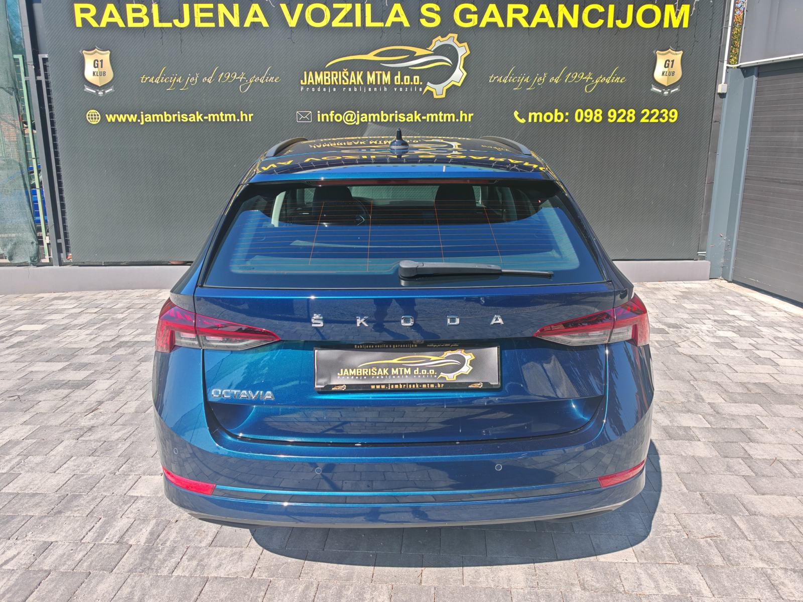 Škoda Octavia Combi 2,0 TDI, fotografija 6