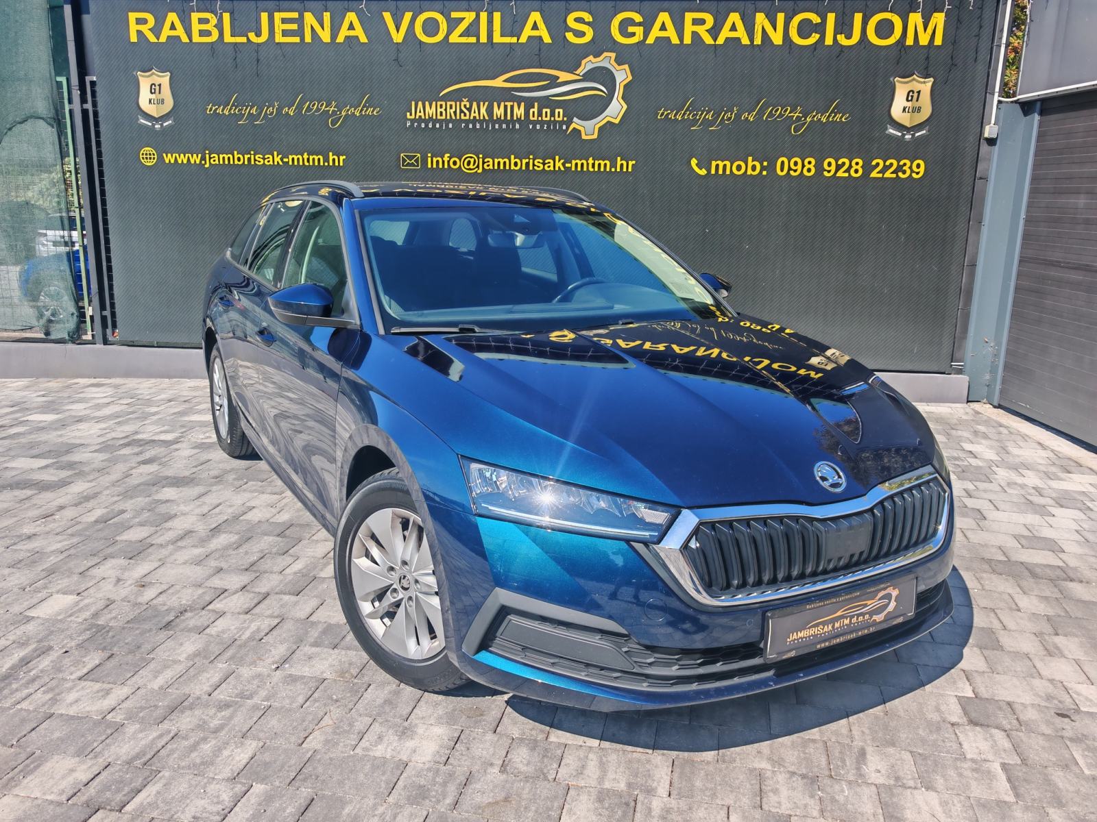 Škoda Octavia Combi 2,0 TDI, fotografija 12