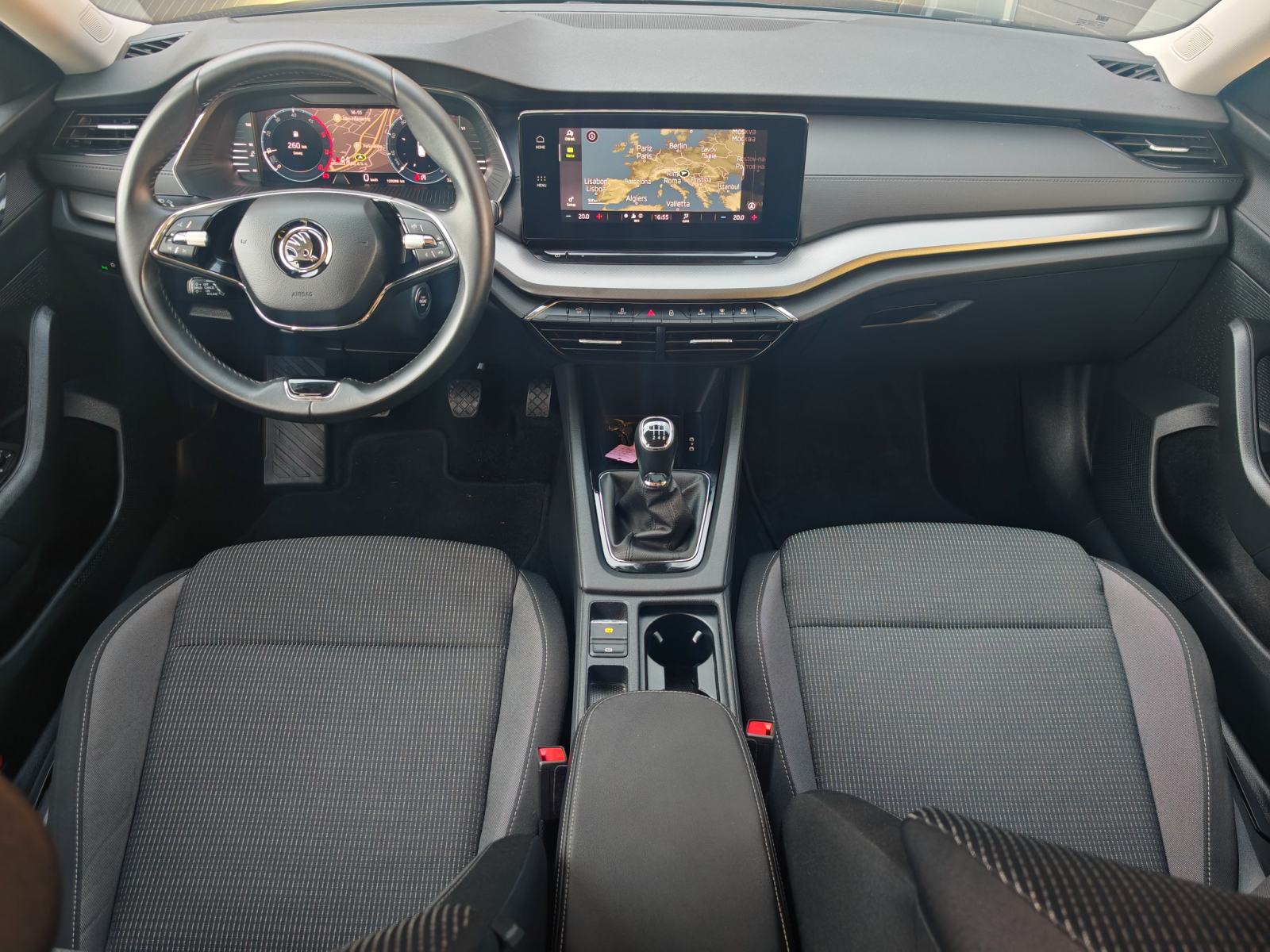 Škoda Octavia Combi 2,0 TDI, fotografija 18