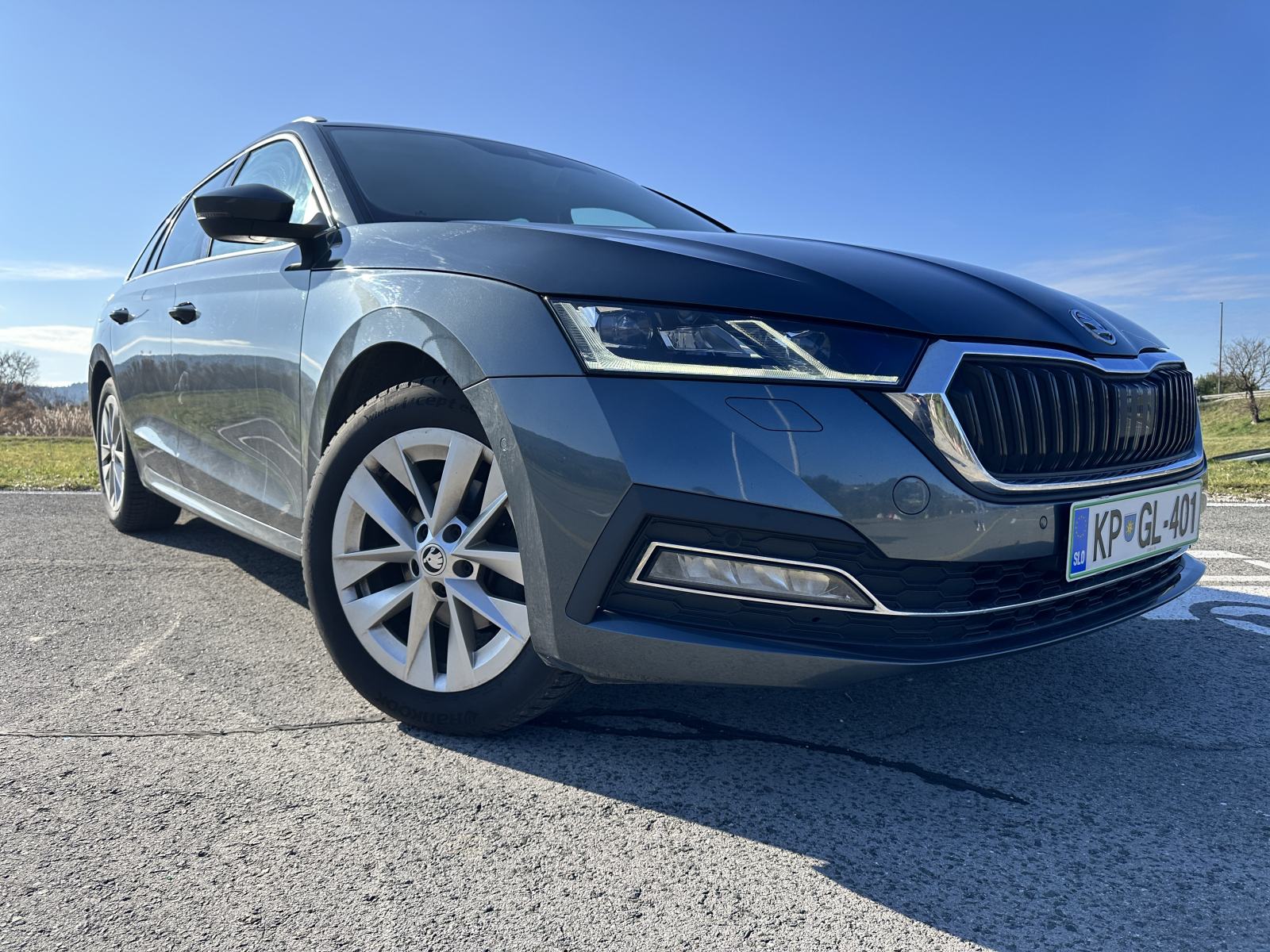 Škoda Octavia Combi 2.0 TDI STYLE DSG VIRTUAL-MATRIX-KAM-ACC-MASAŽA, fotografija 4