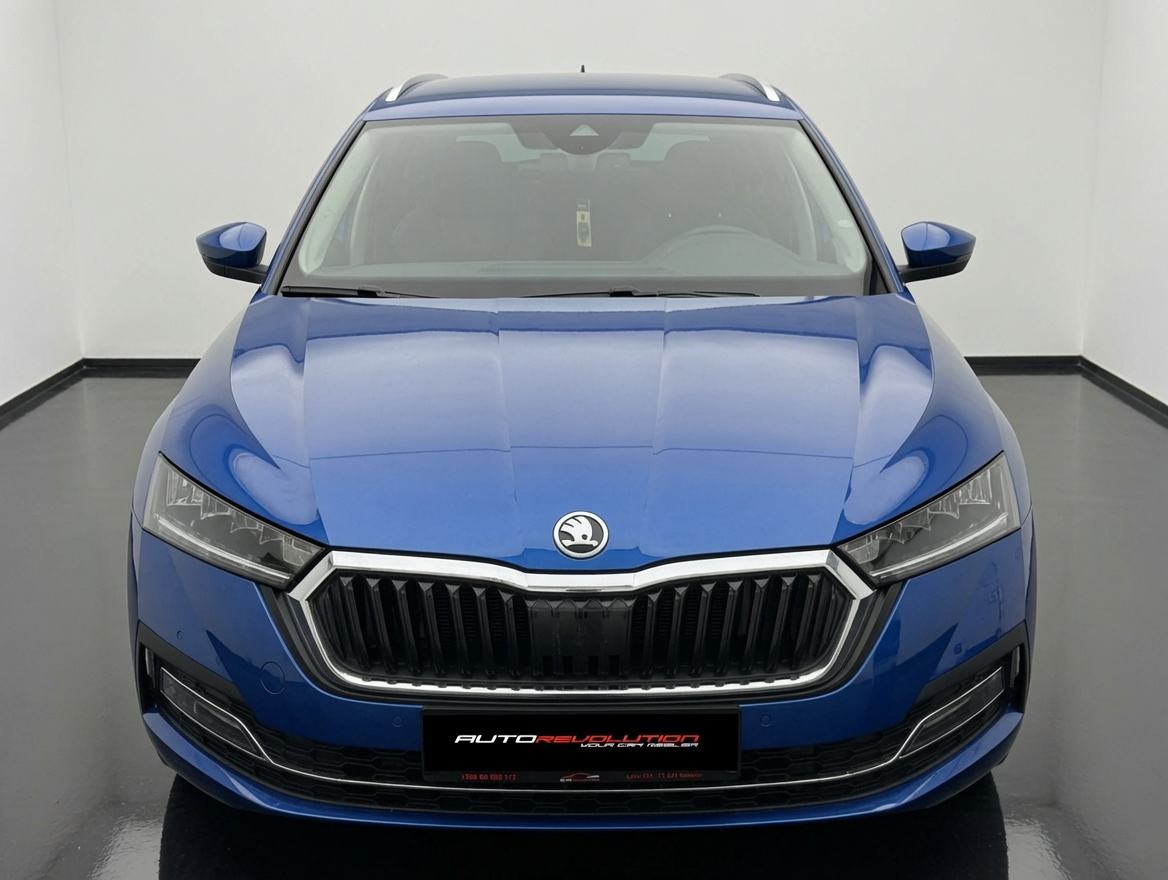 Škoda Octavia Combi 2,0 TDI STYLE - MOGUĆNOST LEASINGA I JAMSTVA, fotografija 2