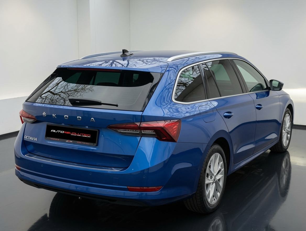 Škoda Octavia Combi 2,0 TDI STYLE - MOGUĆNOST LEASINGA I JAMSTVA, fotografija 6