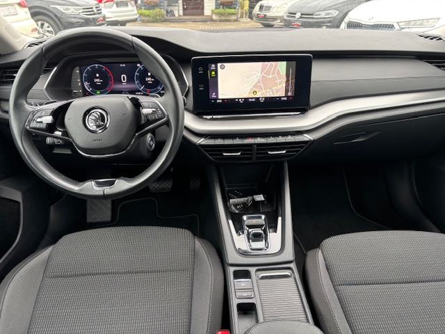 Škoda Octavia Combi 2,0 TDI Style, fotografija 14