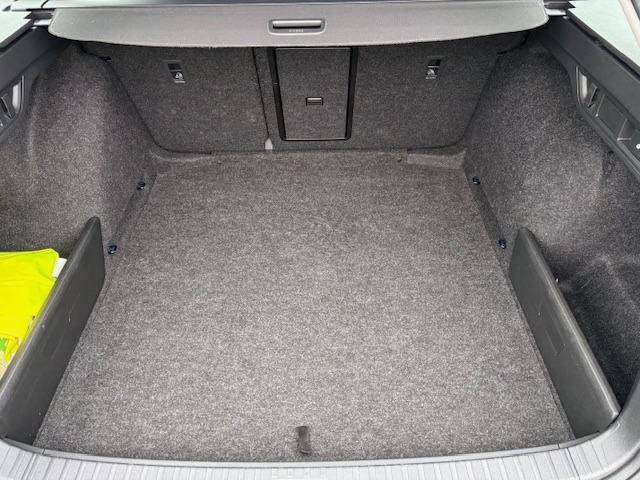 Škoda Octavia Combi 2,0 TDI Style, fotografija 15