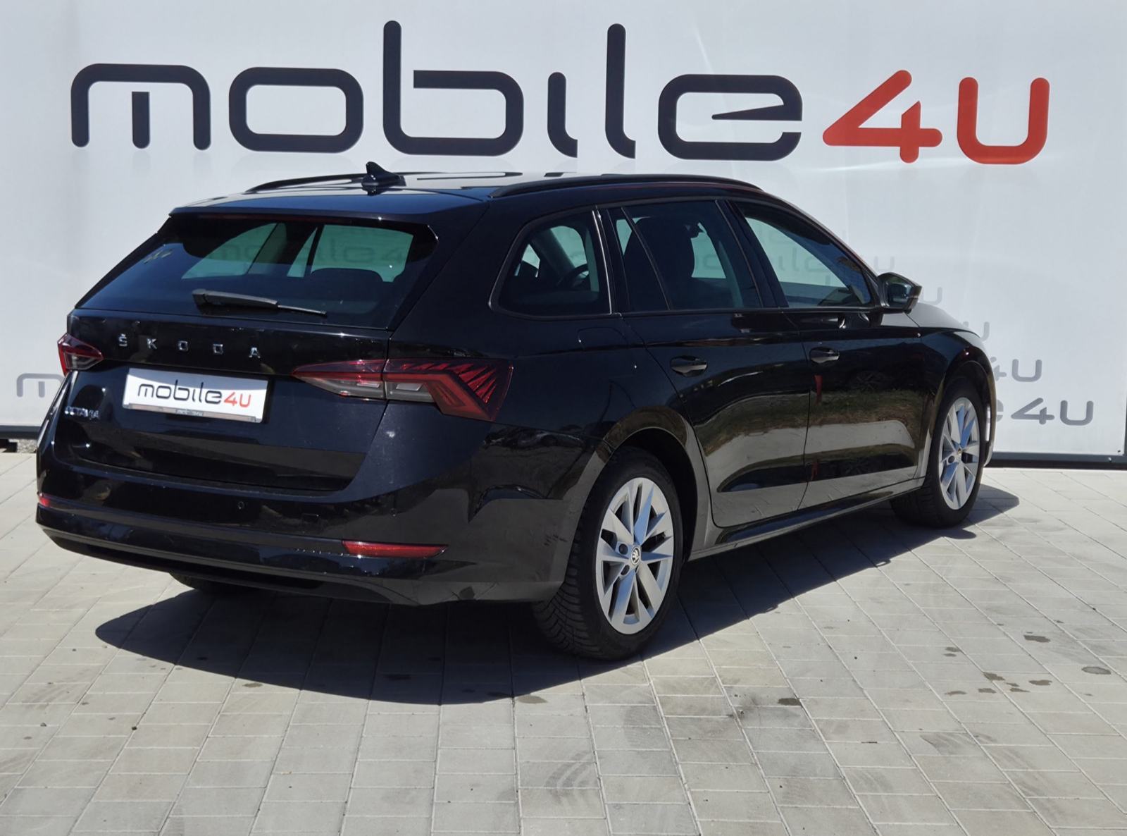 Škoda Octavia Combi 2.0 TDI Style, fotografija 4