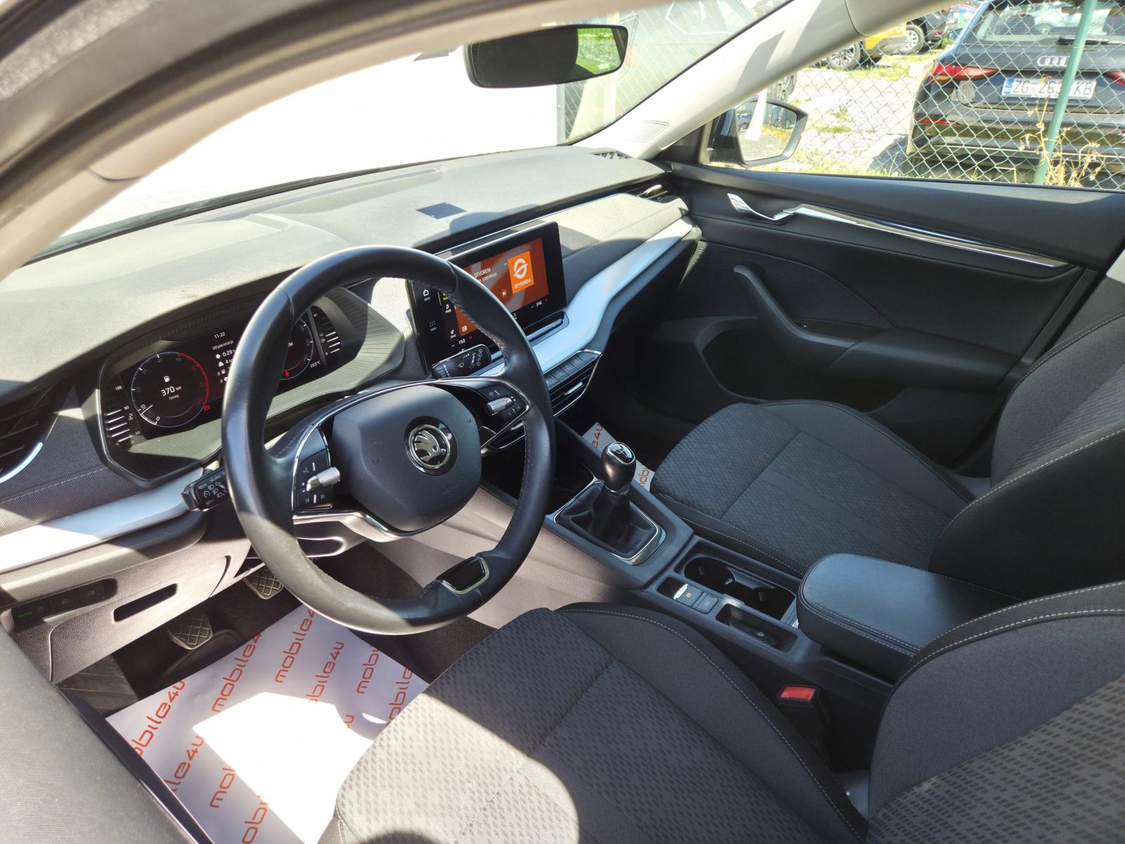 Škoda Octavia Combi 2.0 TDI Style, fotografija 6