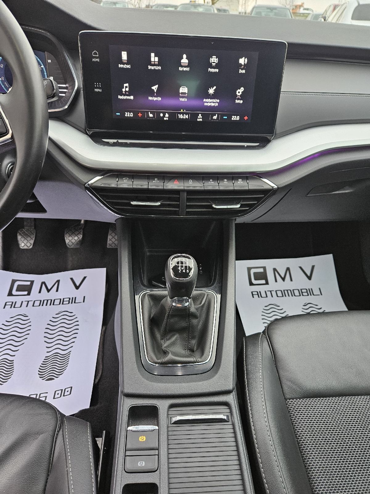 Škoda Octavia Combi 2,0 TDI/VELIKI SERVIS/VIRTUAL/KOŽA/KUKA/NAVI..., fotografija 13