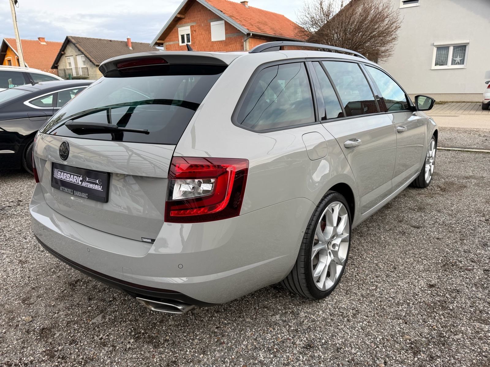 Škoda Octavia Combi 2,0 TDI,VRS,DSG,Full,Panorama,Kamera,Jamstvo 12mj., fotografija 5