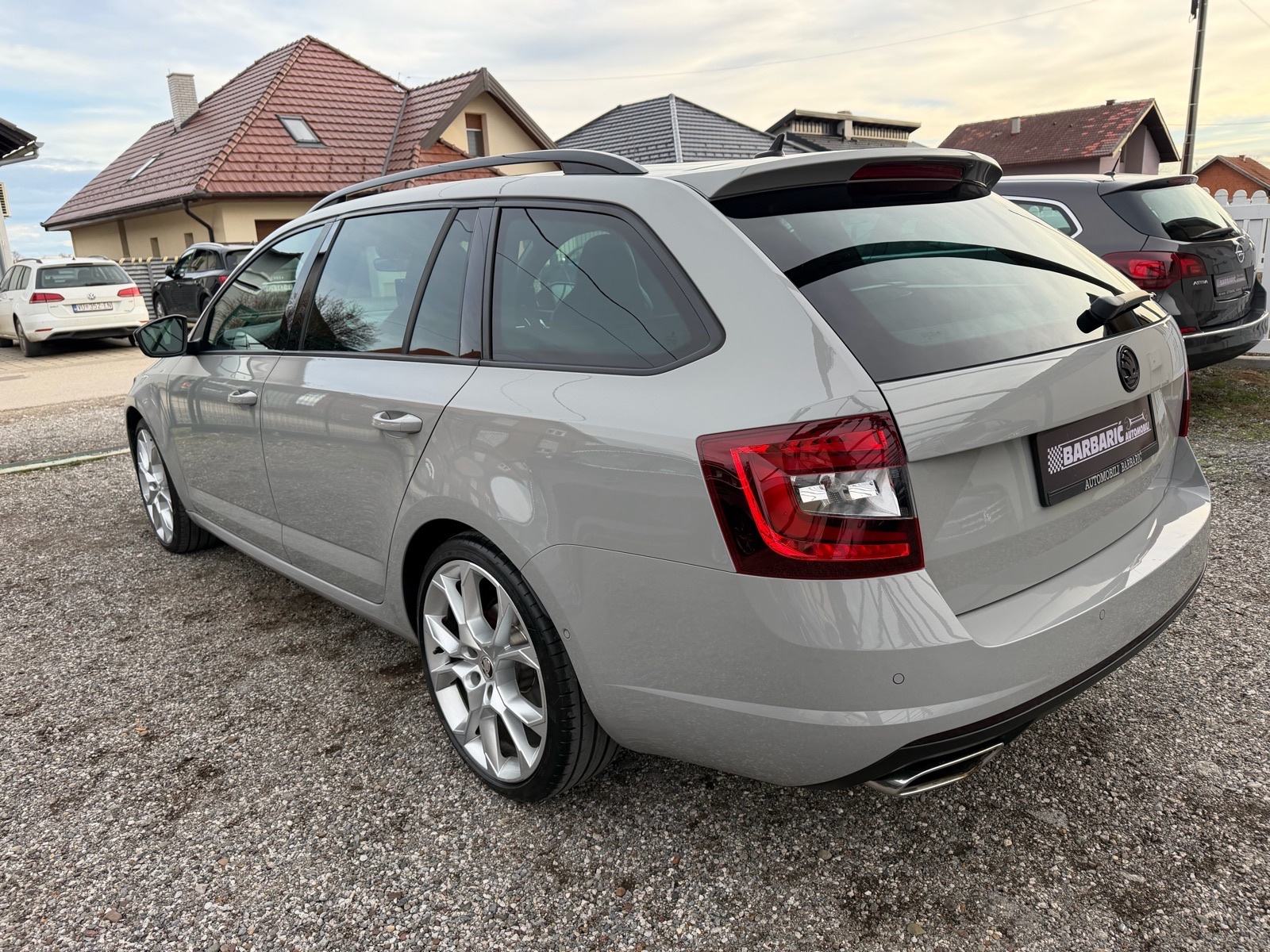 Škoda Octavia Combi 2,0 TDI,VRS,DSG,Full,Panorama,Kamera,Jamstvo 12mj., fotografija 7