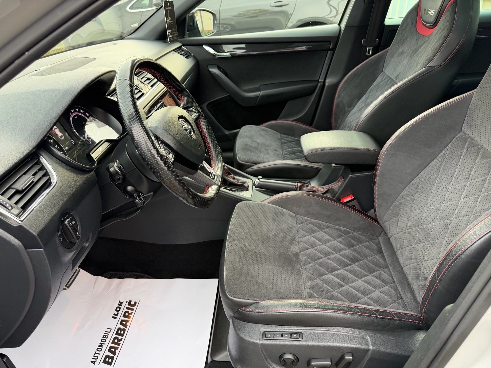 Škoda Octavia Combi 2,0 TDI,VRS,DSG,Full,Panorama,Kamera,Jamstvo 12mj., fotografija 10