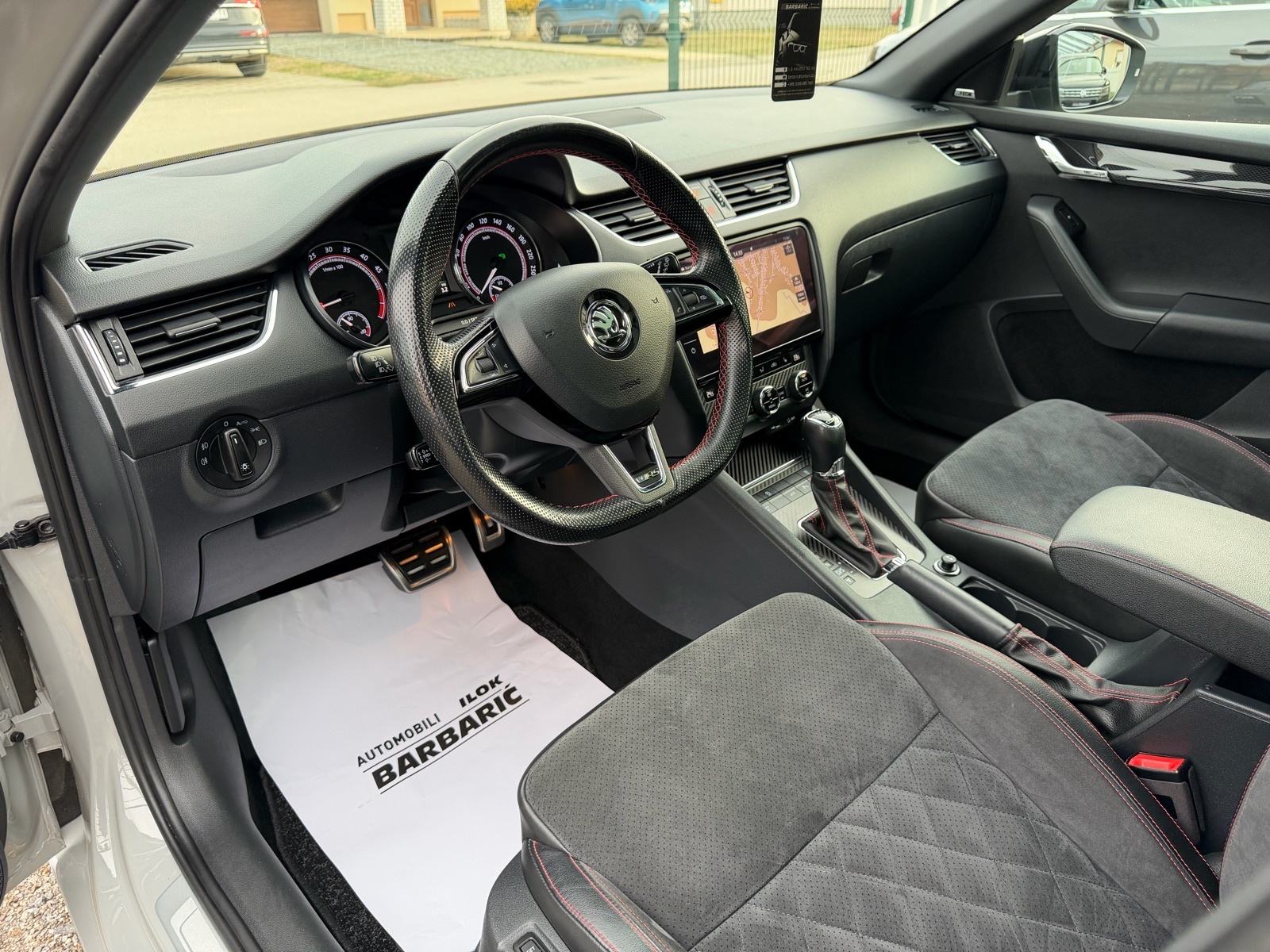 Škoda Octavia Combi 2,0 TDI,VRS,DSG,Full,Panorama,Kamera,Jamstvo 12mj., fotografija 9