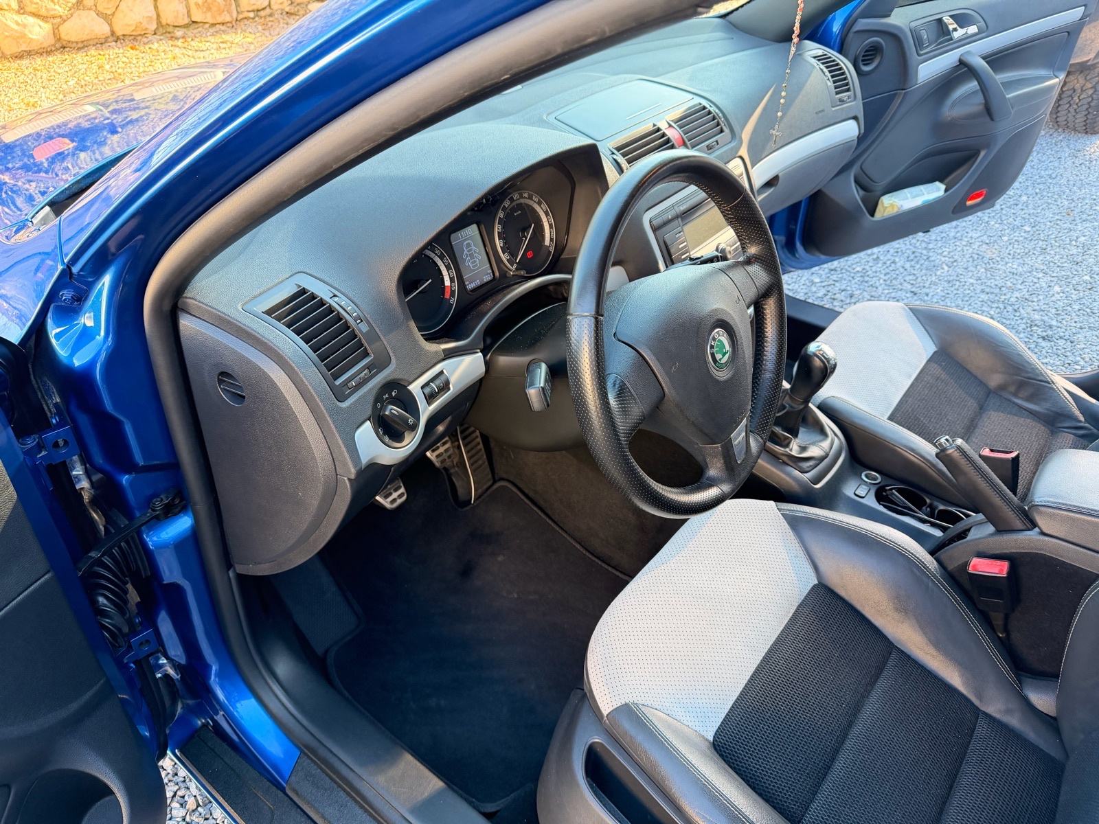 Škoda Octavia Combi 2,0 TFSI, fotografija 8