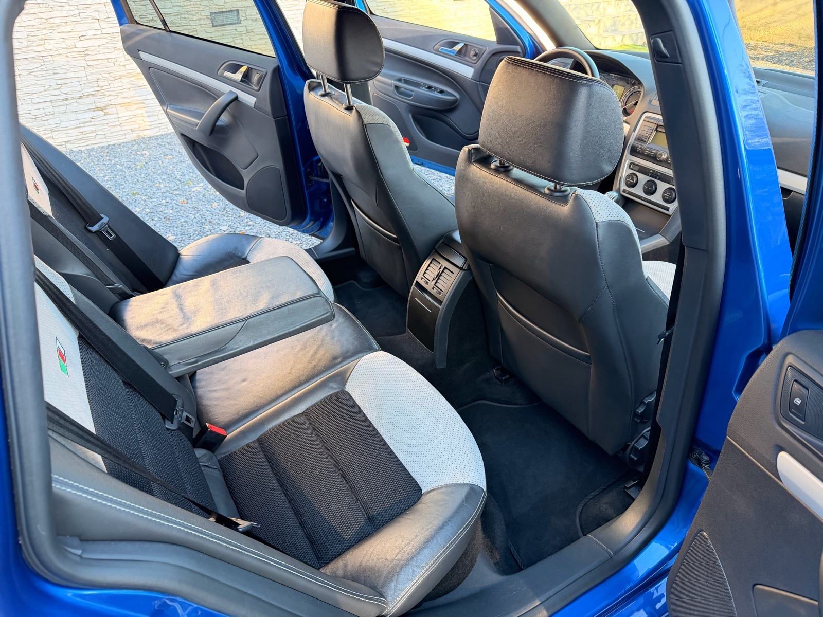 Škoda Octavia Combi 2,0 TFSI, fotografija 12