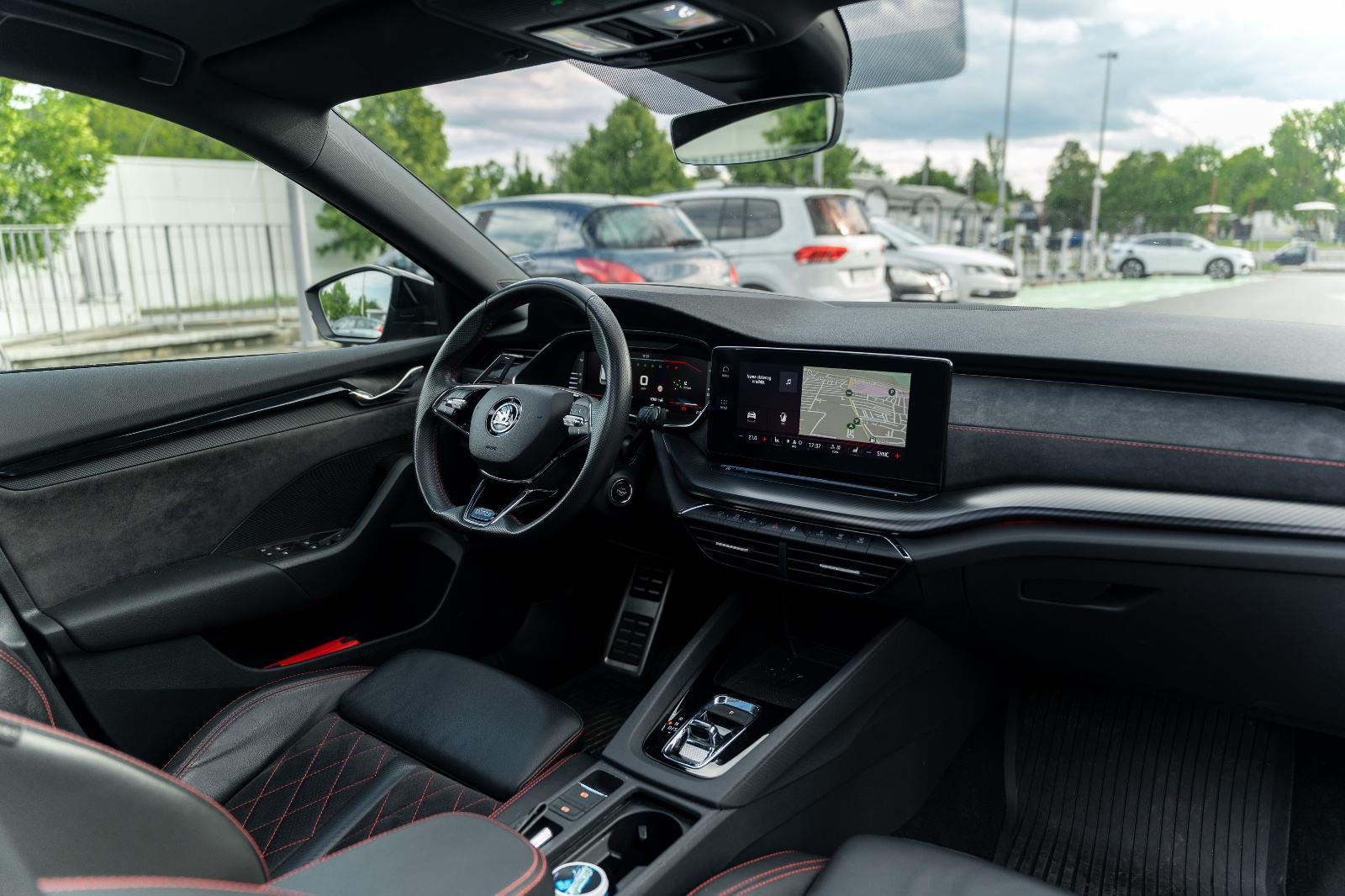 Škoda Octavia Combi 2,0 TSI automatik, fotografija 10