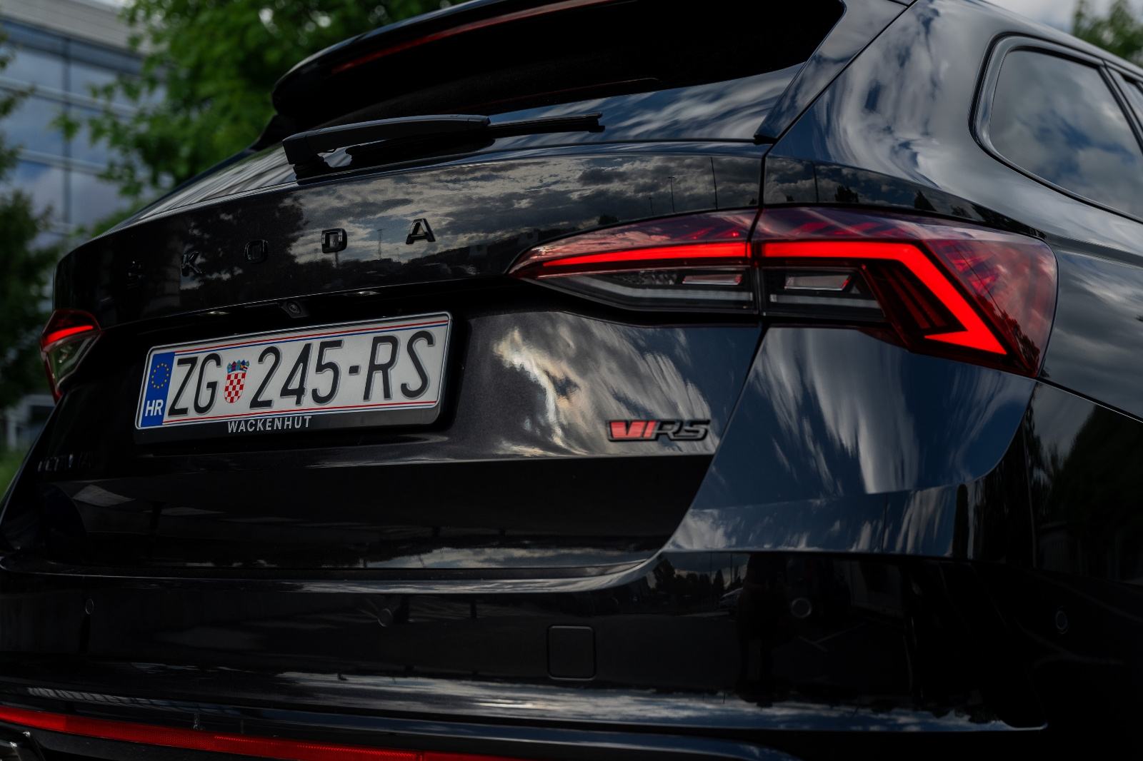 Škoda Octavia Combi 2,0 TSI automatik, fotografija 8