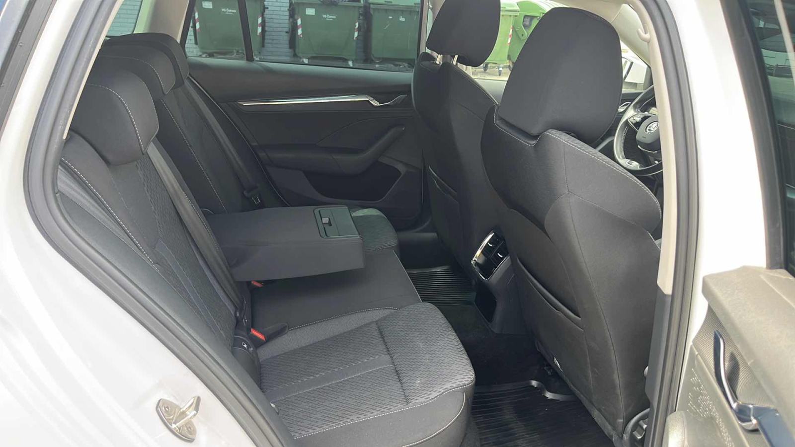 SKODA OCTAVIA Combi 2022 • PREMIUM jamstvo • AutoZubak Rabljena, fotografija 10