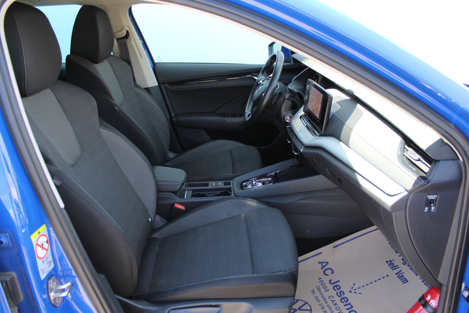 Škoda OCTAVIA Combi Ambition 2.0 TDI DSG, fotografija 12