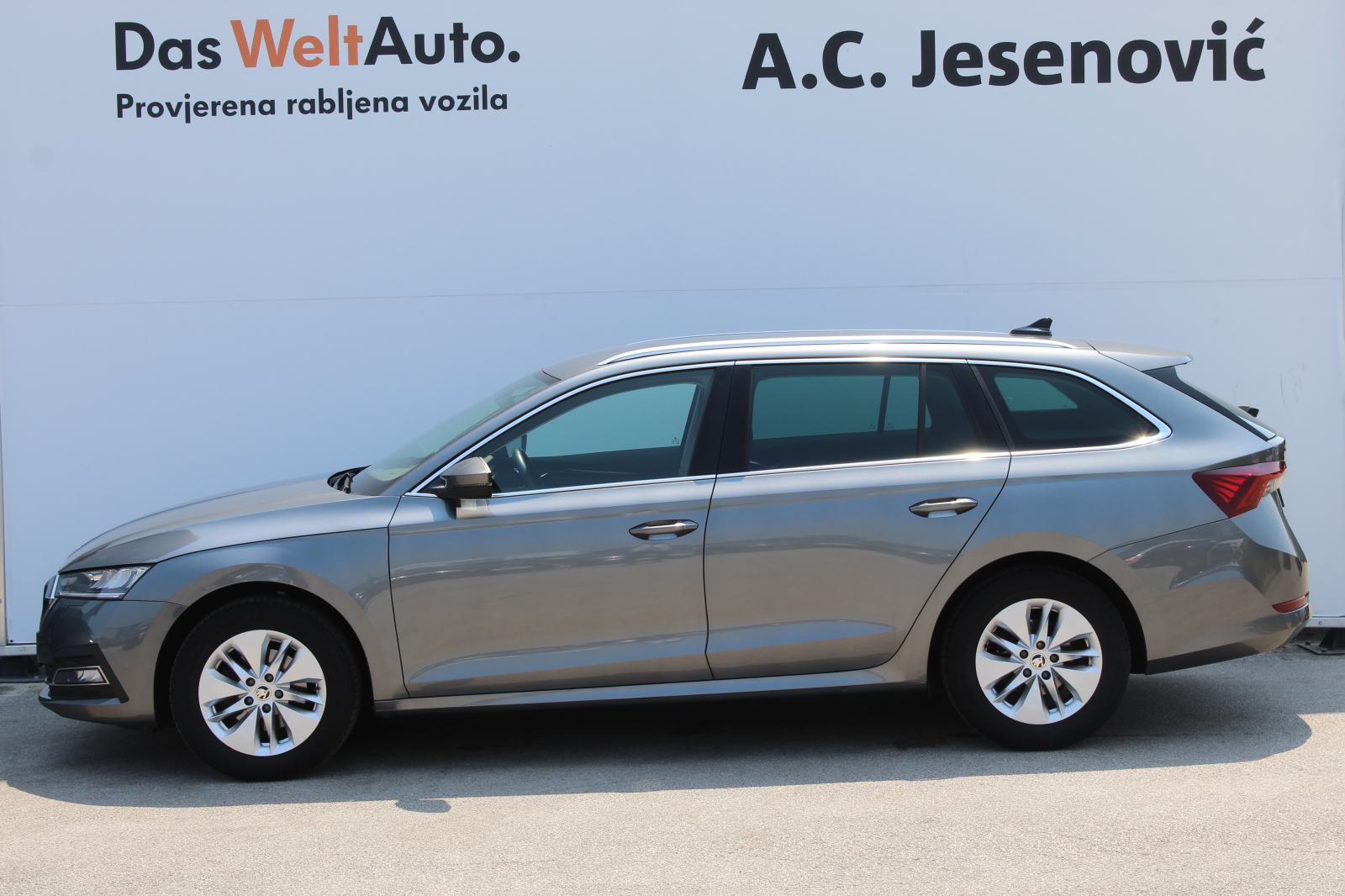 Škoda OCTAVIA Combi Ambition 2.0 TDI, fotografija 6