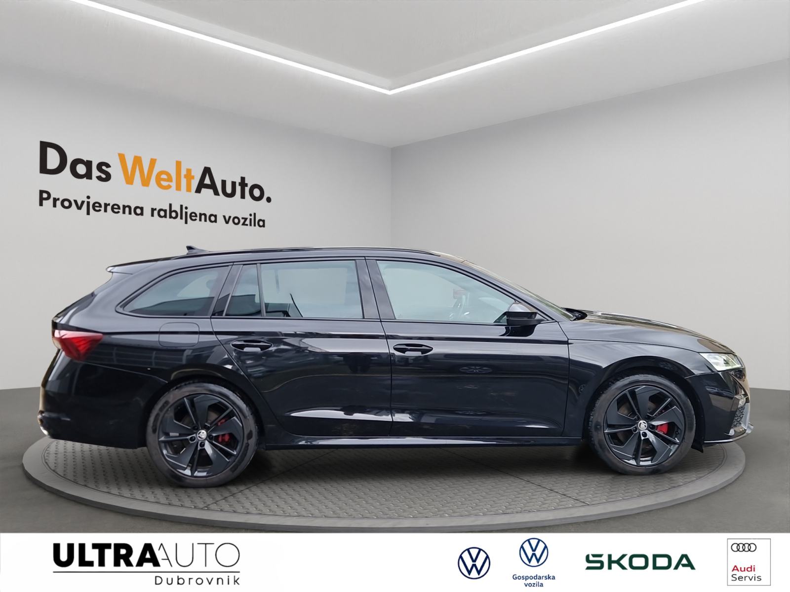 Škoda Octavia Combi RS 2,0 TDI DSG, fotografija 6